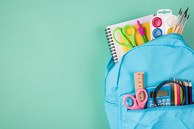 Škola opět podraží, pomůcky pro prvňáka stojí už přes pět tisíc. Nejdražší je batoh