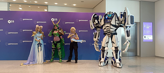 Začal nejvýznamnější herní svátek GamesCom. Podívejte se, jak vypadá bez davů