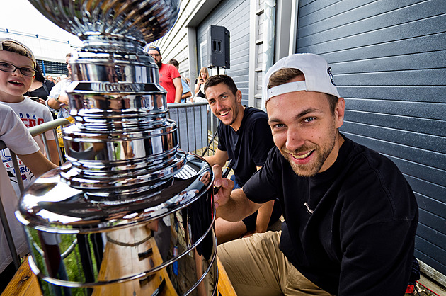 Opustí český vítěz dvou Stanley Cupů NHL? Obránce Rutta má namířeno do Švýcarska