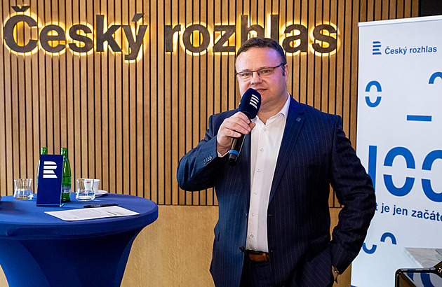Ředitel chce propojit Český rozhlas se „záchranáři“. Politici souhlasí