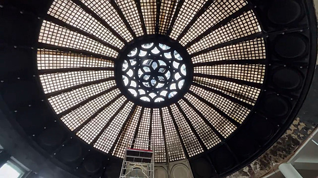 Opavská Breda jako Notre-Dame. Restaurátoři k čištění kopule používají unikátní metodu