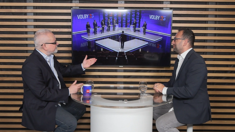 Kulidakis: Útok na Babiše může ANO prospět. Podle Schmarcze Schillerová školila Hladíka