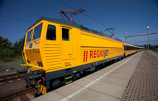 Největší soutěž na dálkové vlaky vyhrál RegioJet. Podepsal smlouvu na patnáct let
