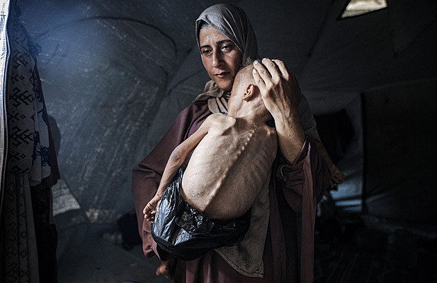 Izraelský soud se vzepřel vládě. Nařídil jí, aby palestinské vězně lépe živila