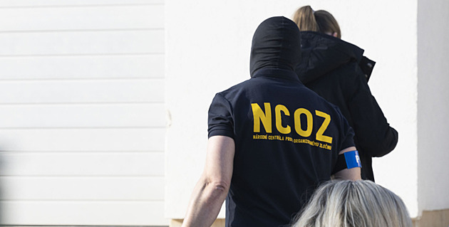 NCOZ zasahuje na plzeňském hejtmanství, zajímá se o krajskou firmu