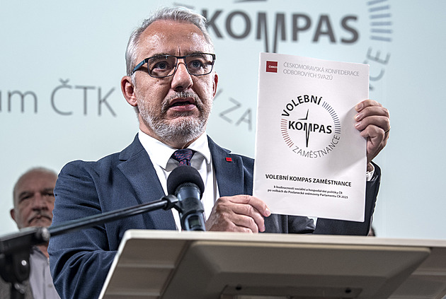 Odboráři radí lidem, jak mají volit. Chtějí opět věk odchodu do penze 65 let