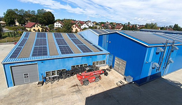 Už žádné výpadky elektřiny. V Neufe jsou soběstační, energie ovládá počítač