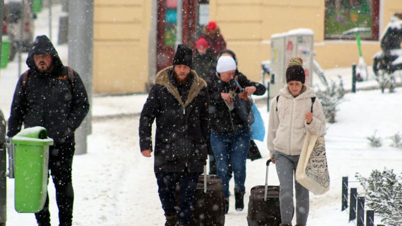 Do Česka míří sníh a přízemní mrazíky. Mapa ukazuje, kde udeří zimní teploty
