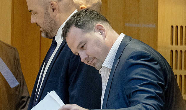 Dozimetr, den šestý. Kučera z dopravního podniku u soudu odmítl vinu