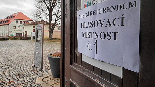 Referenda rozhodnou v Olomouckém kraji o větrnících, těžbě štěrku či bytech