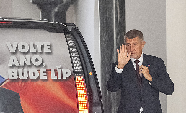 Pokud má pan prezident výhrady, sám je sdělí, řekl Babiš na Hradě