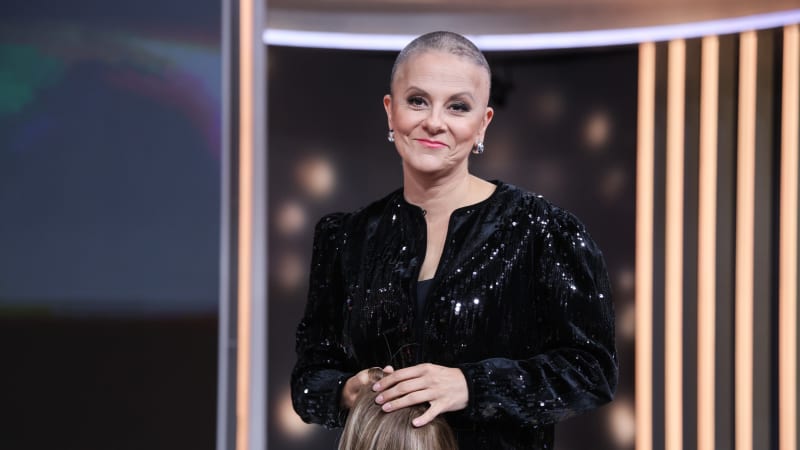 Laďka Něrgešová poprvé od začátku léčby ve společnosti: Chtěla jsem překvapit, říká