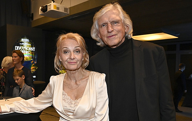 Takhle se ke mně nikdy žádný muž nechoval, říká Žilková o vztahu s Hubačem