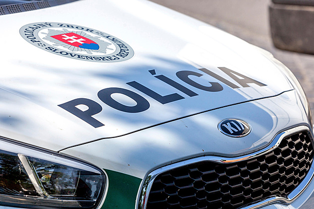 Muž neměl v bratislavské restauraci na zaplacení, tak v ní nahlásil bombu