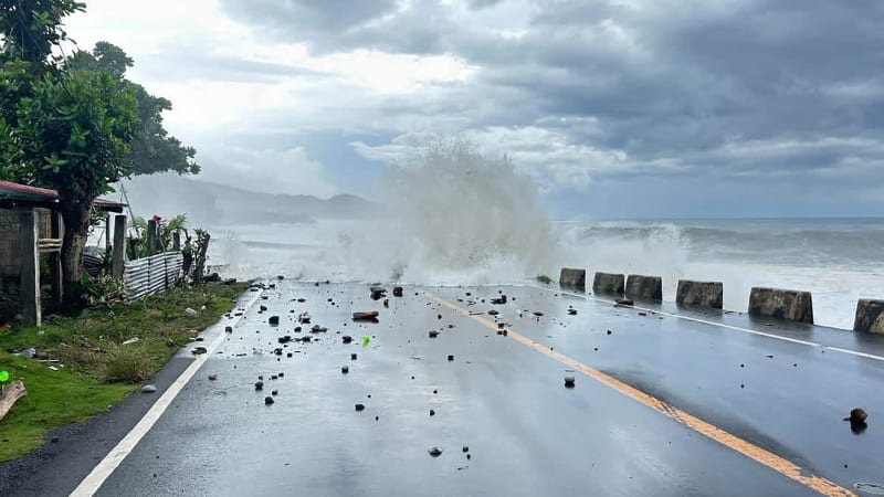 Supertajfun má na Filipínách první oběť. Lidé prchají z domovů, hrozí povodně a sesuvy půdy