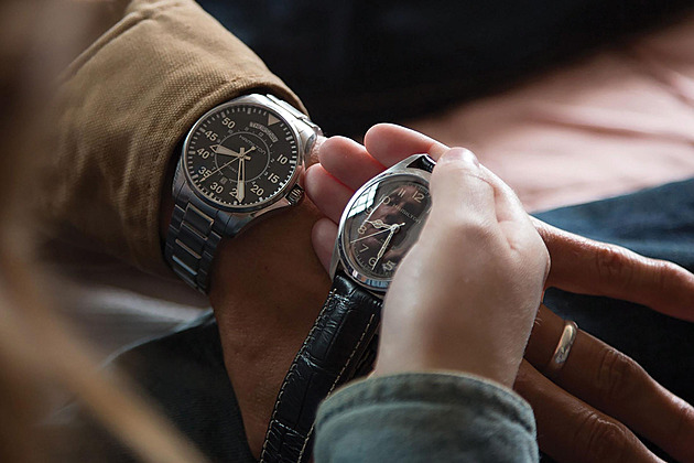 Filmové hodinky jsou víc než jen doplněk. Postavám dodávají charisma, příběhu novou dimenzi