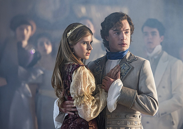 RECENZE: K štědrovečerním kouzlům se Záhada strašidelného zámku propila čajem