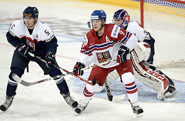Americký výprask a sbohem. Boston upletl plán, Pastrňáka loučení s juniory zabolelo