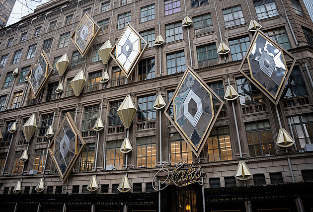 Největší krach od covidu. Zbankrotoval americký prodejce luxusu Saks Global