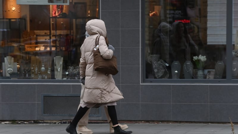Sledujte RADAR: Meteorologové změnili předpověď, deštníky neuklízejte. Kdy se dočkáme slunce?