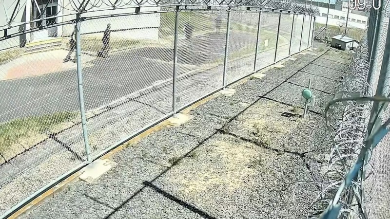 Pokus o útěk z vězení na Sokolovsku: Zachytila ho kamera, odsouzení využili návštěvy lékaře